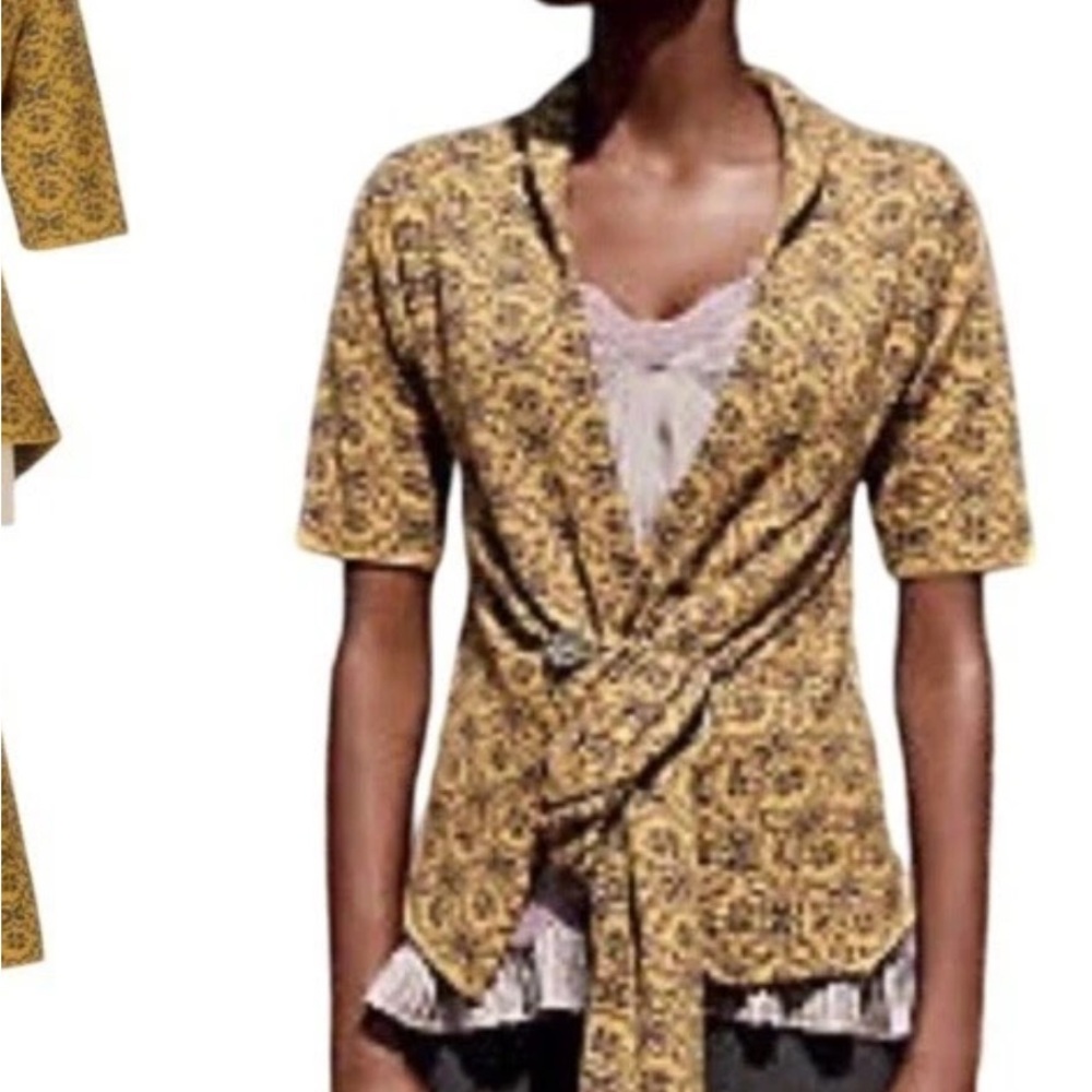 Moth Anthropologie Tiles Wrap Scarf Floral Mustard and Gray Wool Knit Cardigan-M